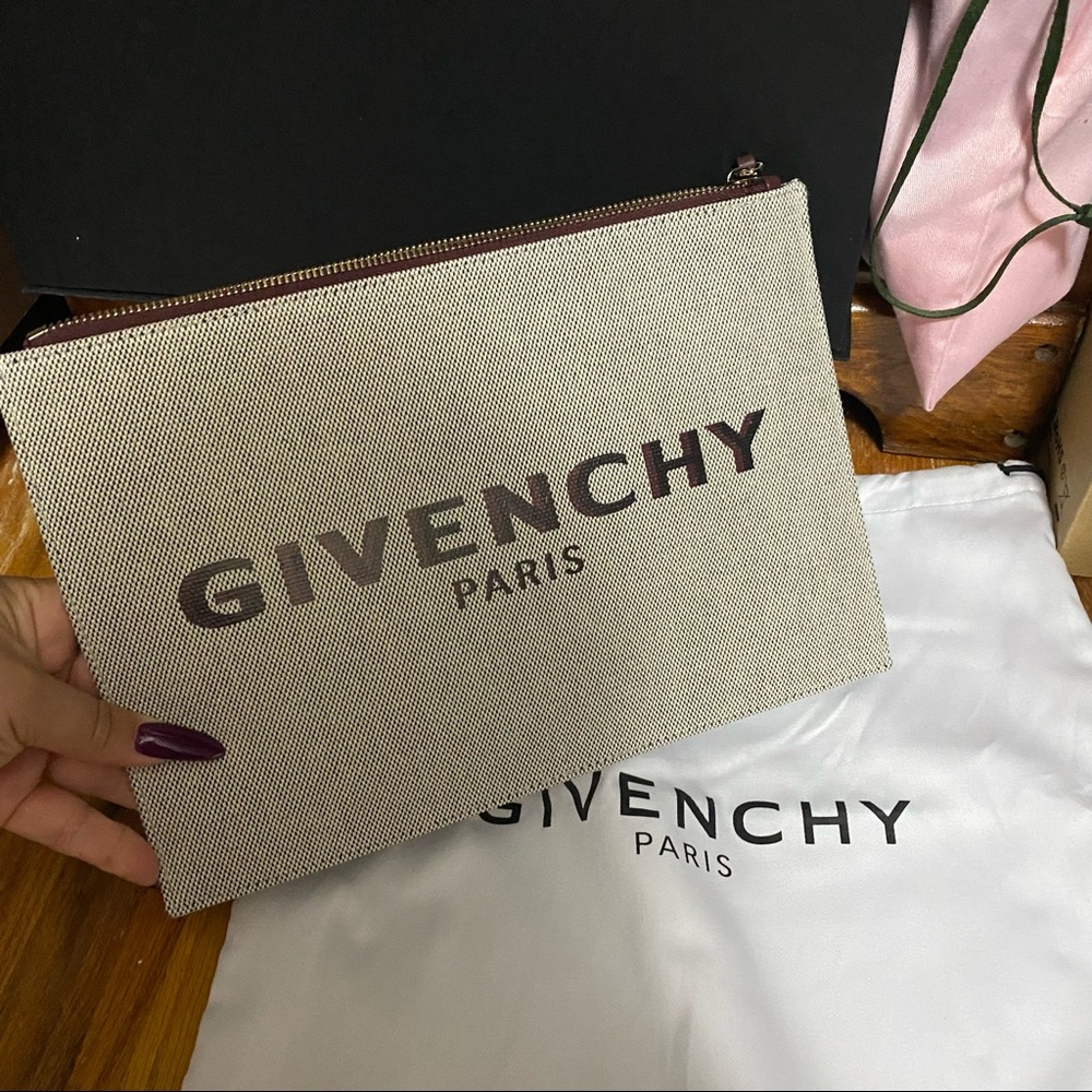 Givenchy bond pouch